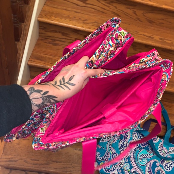 Vera Bradley Triple Compartment Bag Sunburst Pink - Picture 5 of 8